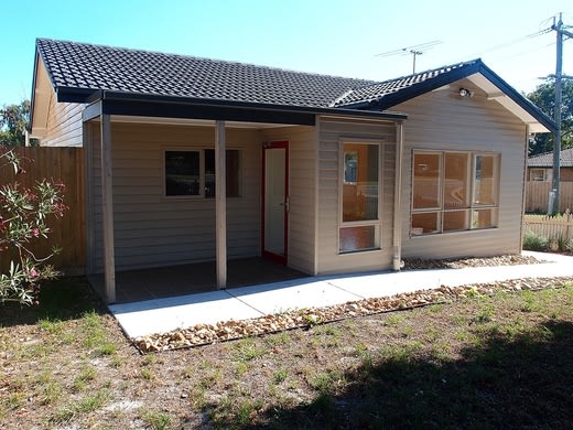 Click to view all images 236 Frankston Dandenong Road Seaford VIC 3198 - Image 1