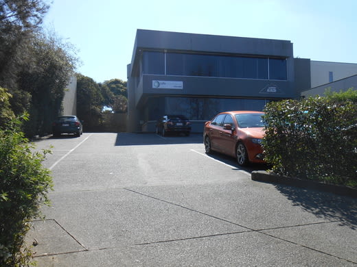 Click to view all images 2/21 Chandler Road Boronia VIC 3155 - Image 1