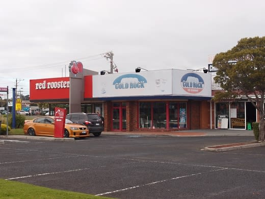 Click to view all images 2/970 Nepean Highway Mornington VIC 3931 - Image 2