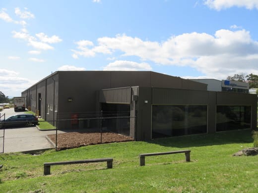 Click to view all images 1a/61-63 Canterbury Road Kilsyth VIC 3137 - Image 1