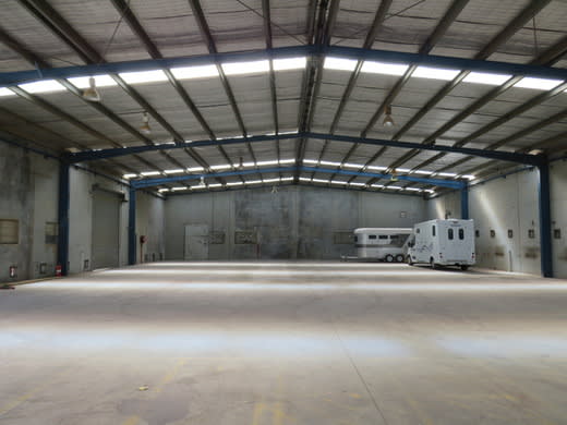 Click to view all images 1a/61-63 Canterbury Road Kilsyth VIC 3137 - Image 2
