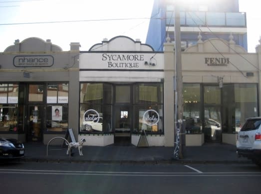 Click to view all images 119 Martin Street Brighton VIC 3186 - Image 2