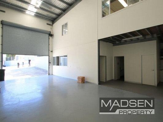 Click to view all images Sumner QLD 4074 - Image 2