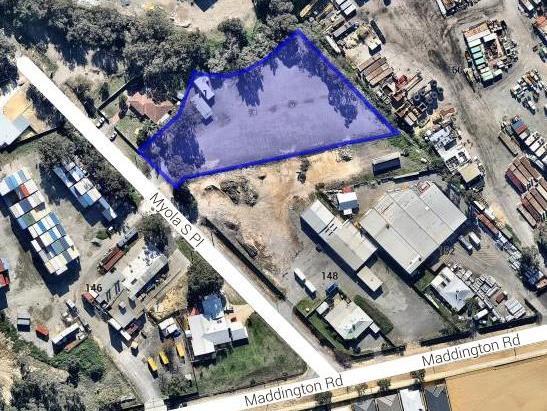 Click to view all images 11 Myola South Place Maddington WA 6109 - Image 2