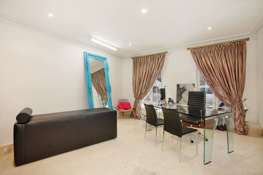 Click to view all images Suite 1, 2 Mona Road Rushcutters Bay NSW 2011 - Image 3