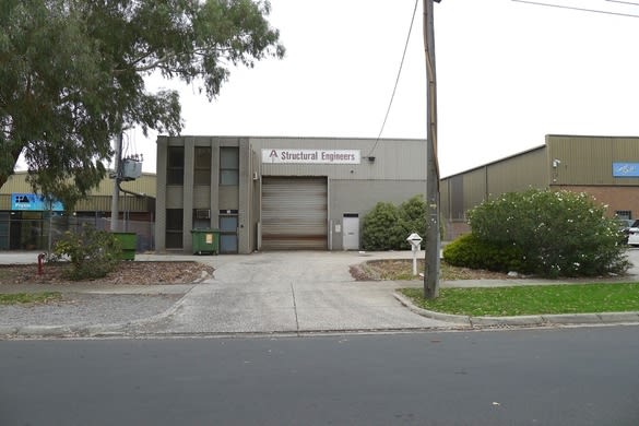 Click to view all images 15 Union Road Dandenong VIC 3175 - Image 1