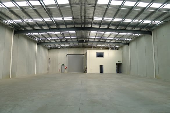 Click to view all images 119-121 Rodeo Drive Dandenong VIC 3175 - Image 2