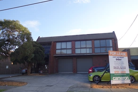 Click to view all images 9 Amberley Crescent Dandenong VIC 3175 - Image 1