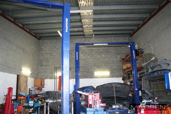 Click to view all images Coopers Plains QLD 4108 - Image 2