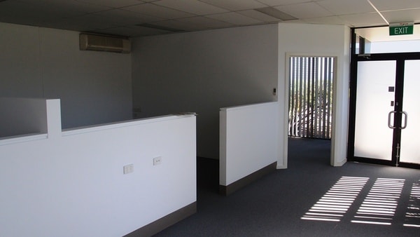 Click to view all images 2/40 Ventura Place Dandenong VIC 3175 - Image 3