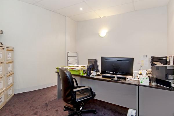13 Dudley Street West Melbourne VIC 3003 - Image 3