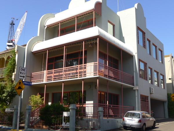 Click to view all images 2F/64 Harcourt Street North Melbourne VIC 3051 - Image 1