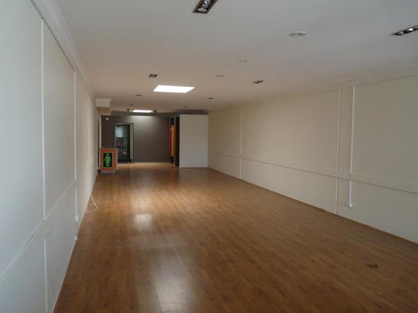 Click to view all images 1/17 Church Street Whittlesea VIC 3757 - Image 3