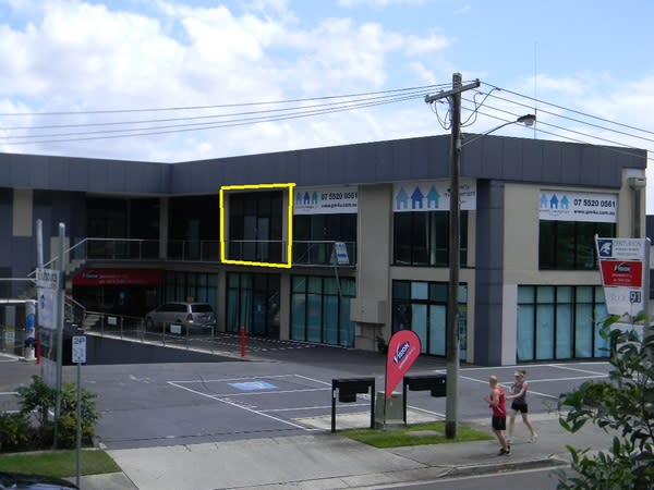 Click to view all images Burleigh Waters QLD 4220 - Image 1