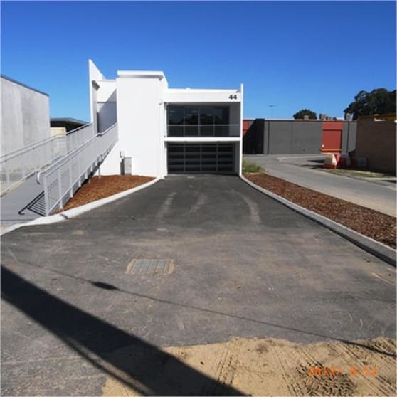 Click to view all images 44 Hardey Road Belmont WA 6104 - Image 1