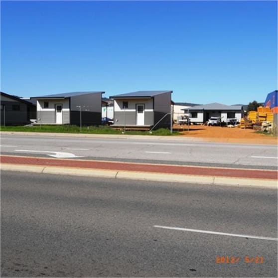 Click to view all images 129 Kelvin Road Maddington WA 6109 - Image 1