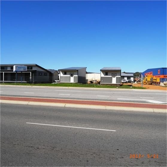 Click to view all images 129 Kelvin Road Maddington WA 6109 - Image 3