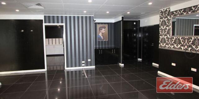 Click to view all images Spring Hill QLD 4000 - Image 2