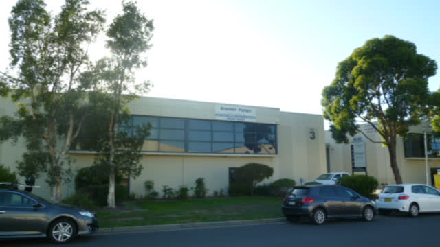 Click to view all images 4/22 Northumberland Drive Caringbah NSW 2229 - Image 2