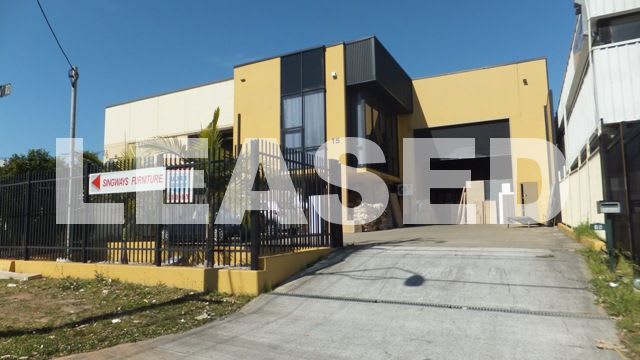 Click to view all images 15 Clapham Road Regents Park NSW 2143 - Image 1