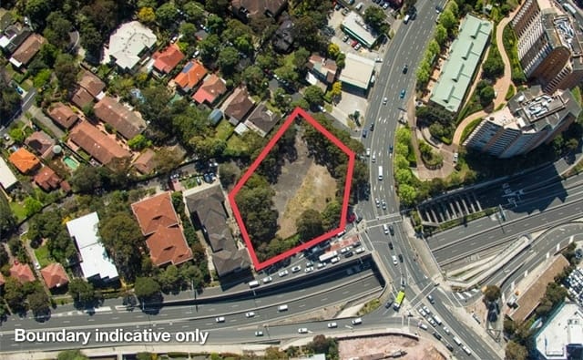 Click to view all images 2 Burley Street Lane Cove North NSW 2066 - Image 2