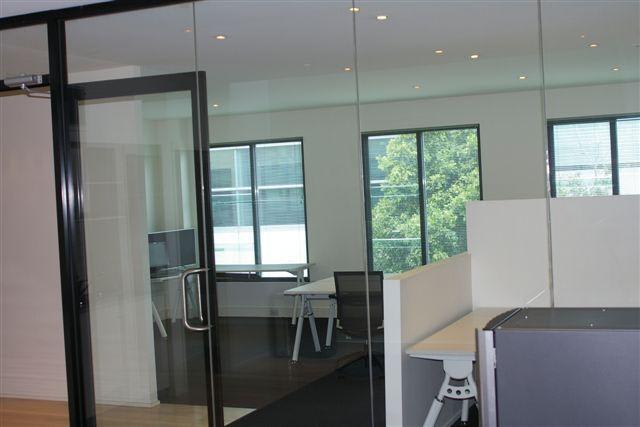 Click to view all images 128 Walnut Street Richmond VIC 3121 - Image 2