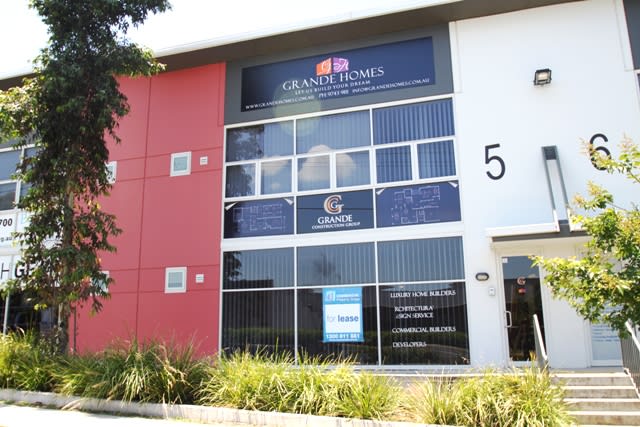 Click to view all images 5/364 Park Road Regents Park NSW 2143 - Image 3