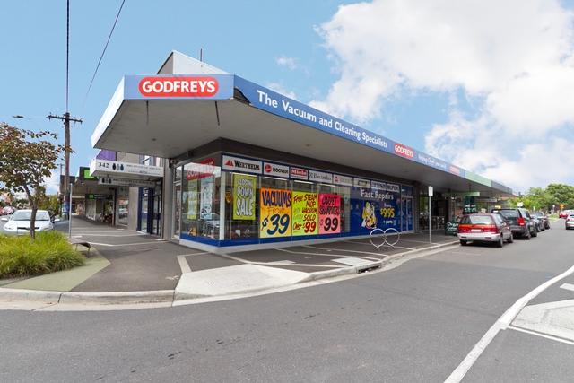 Click to view all images 1/340 Centre Road Bentleigh VIC 3204 - Image 1