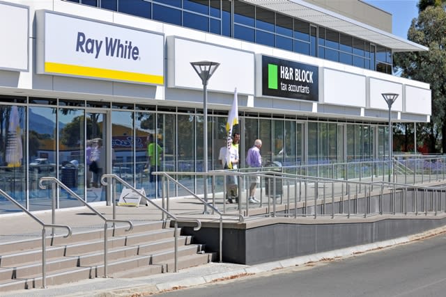 Click to view all images 1.7/1091 Stud Road Rowville VIC 3178 - Image 1