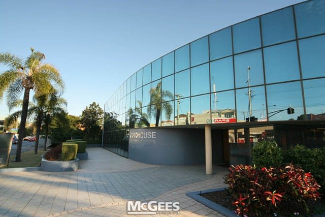 Click to view all images 96 Lytton Road East Brisbane QLD 4169 - Image 1