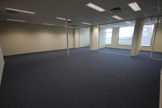 Click to view all images 1632-1638 High Street Glen Iris VIC 3146 - Image 3