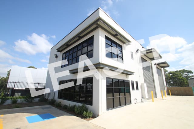 Click to view all images 18 Birmingham Avenue Villawood NSW 2163 - Image 1