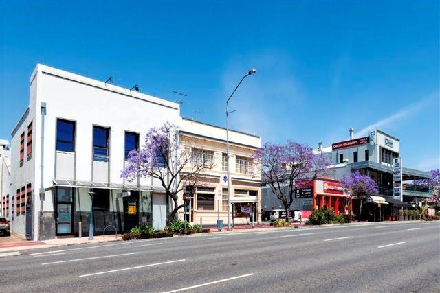 Click to view all images Ground Su/755 Stanley Street Woolloongabba QLD 4102 - Image 1