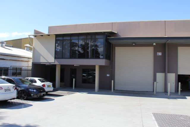 Click to view all images 2/72-74 Woodfield Boulevard Caringbah NSW 2229 - Image 1