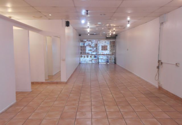 Click to view all images 2/390 Shute Harbour Road Airlie Beach QLD 4802 - Image 1