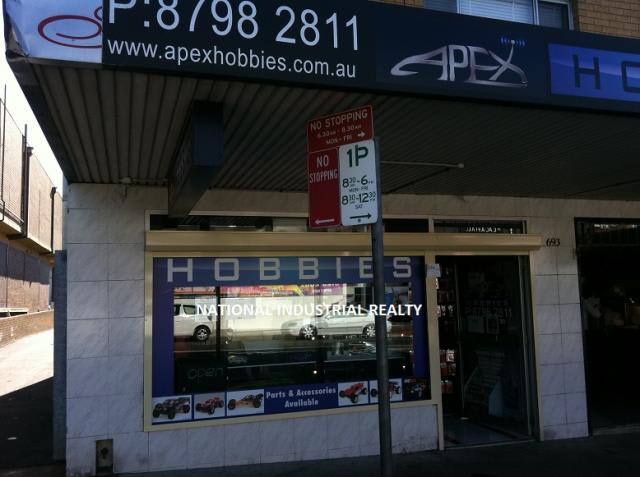Click to view all images 2/693 The Horsley Drive Smithfield NSW 2164 - Image 2