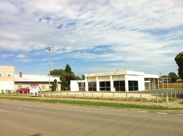 Click to view all images 303 Rossiter Road Koo Wee Rup VIC 3981 - Image 1