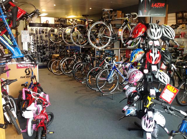 Click to view all images Shop 2/498 Hampton Street Hampton VIC 3188 - Image 2