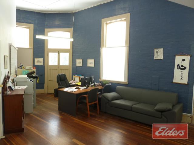 Click to view all images Level 1 Un/2/33a Logan Road Woolloongabba QLD 4102 - Image 2