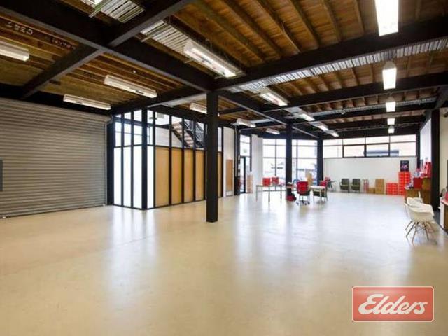 Click to view all images 40 Ross Street Newstead QLD 4006 - Image 2