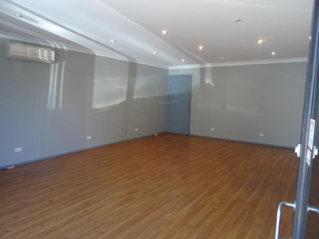 Click to view all images Thornleigh NSW 2120 - Image 3