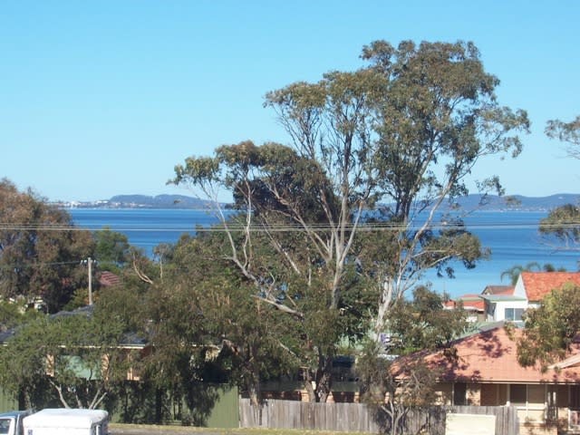 Click to view all images 3a/84 Wallarah Road Gorokan NSW 2263 - Image 3