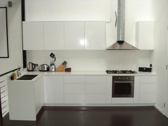 Click to view all images 1/64 Regent Street Richmond VIC 3121 - Image 2