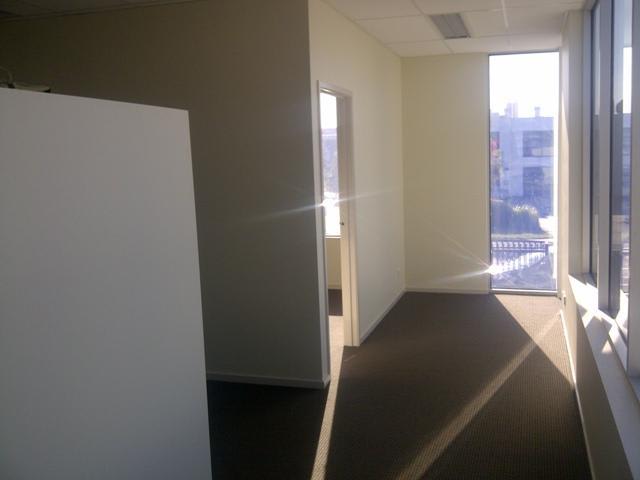1/83-85 Wedgewood Road Hallam VIC 3803 - Image 3