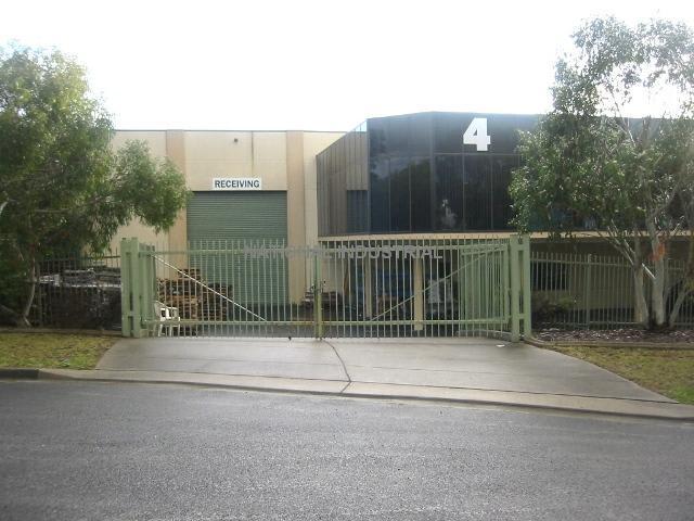 Click to view all images 1/4-6 Merryvale Road Minto NSW 2566 - Image 1