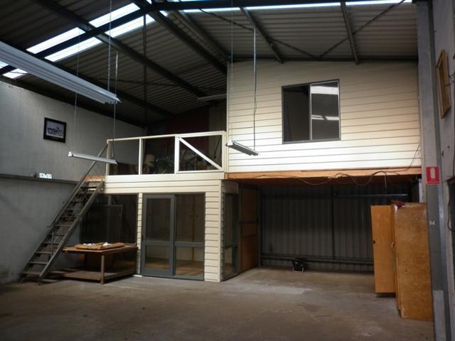 Click to view all images ./13 Leslie Street Dandenong VIC 3175 - Image 3