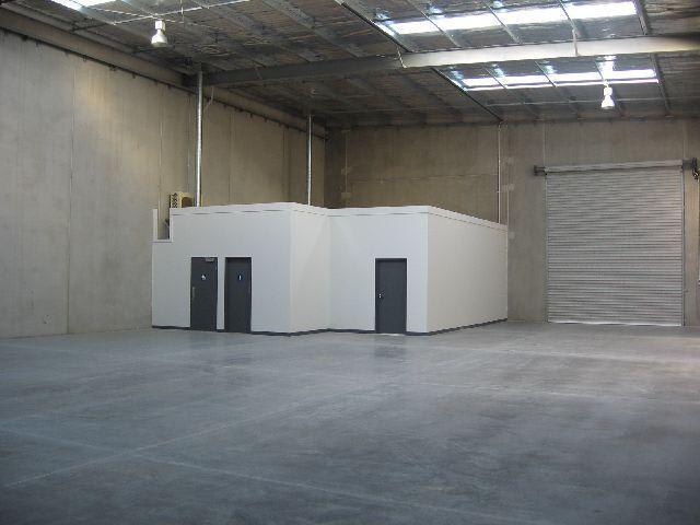 Click to view all images 25 Decor Drive Hallam VIC 3803 - Image 2