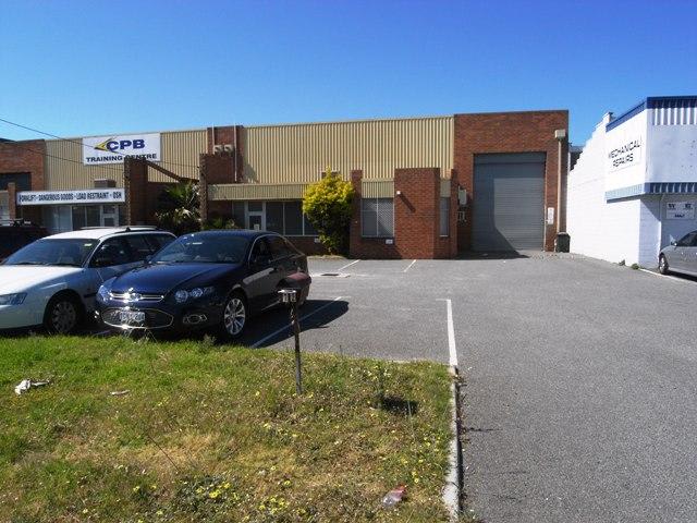 Click to view all images 72 Dowd Street Welshpool WA 6106 - Image 1