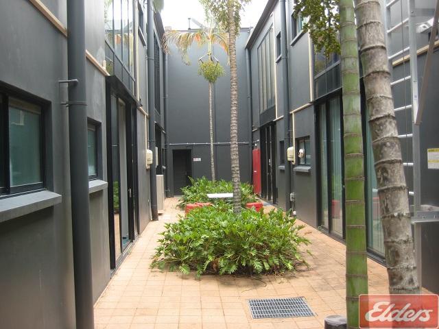 Click to view all images West End QLD 4101 - Image 1