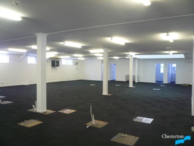 Click to view all images Newstead QLD 4006 - Image 2